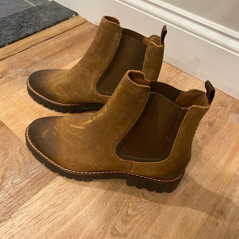 THURSDAY BOOTS*THE LEGEND CHELSEA BOOT*NEVER WORN!*
